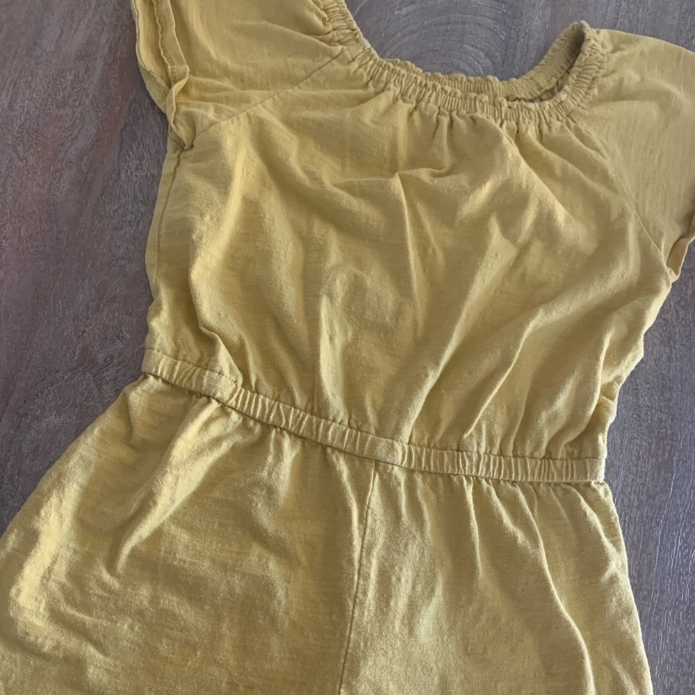 Old navy Girl romper - Picture 2 of 4
